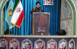 آیت الله حسینی: دشمن با قدرت موشکی ایران پای میز توافق آمد