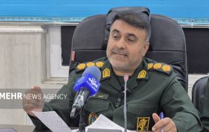 خدمترسانی به زائران وداع امام شهید؛ جلوه ماندگار همدلی و ایثار خدمترسانی به زائران وداع امام شهید؛ جلوه ماندگار همدلی و ایثار