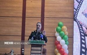 سردار زهرایی: مردم در جنگ اقتصادی آرایش جنگی بگیرند سردار زهرایی: مردم در جنگ اقتصادی آرایش جنگی بگیرند